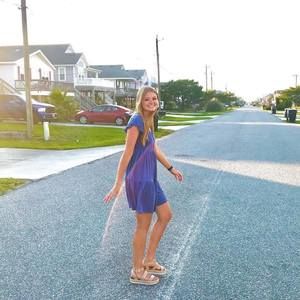 Meet your Posher, Laura